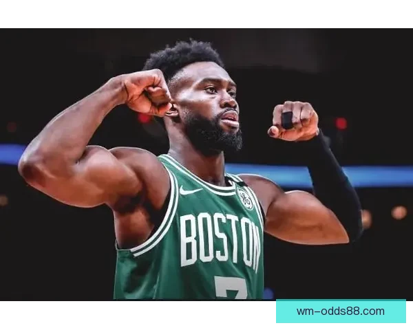 绿军双核对话揭秘 布朗塔图姆交流为全队定下节奏